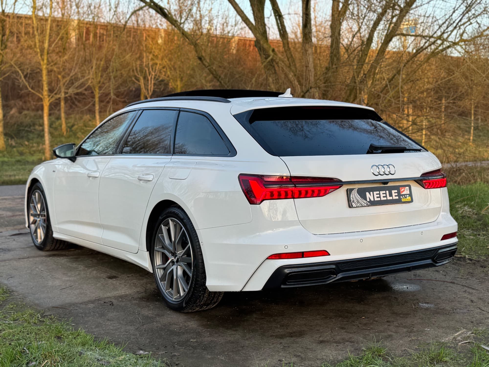 Audi A6 55 TFSI e