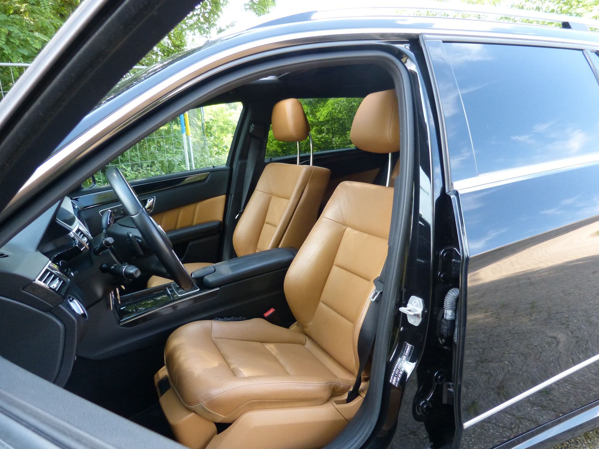 Mercedes-Benz E350 CGI AMG