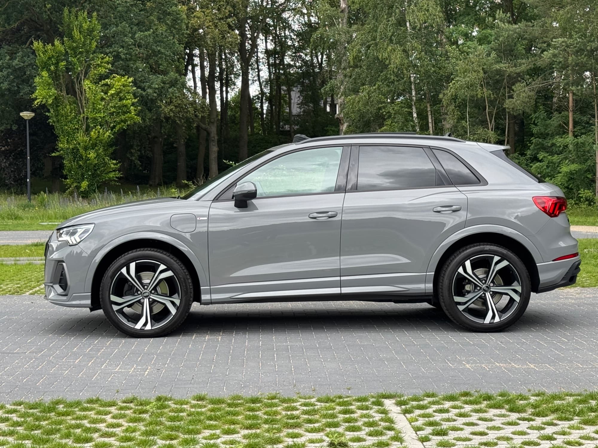 Audi Q3 45 TFSI e S-Line 