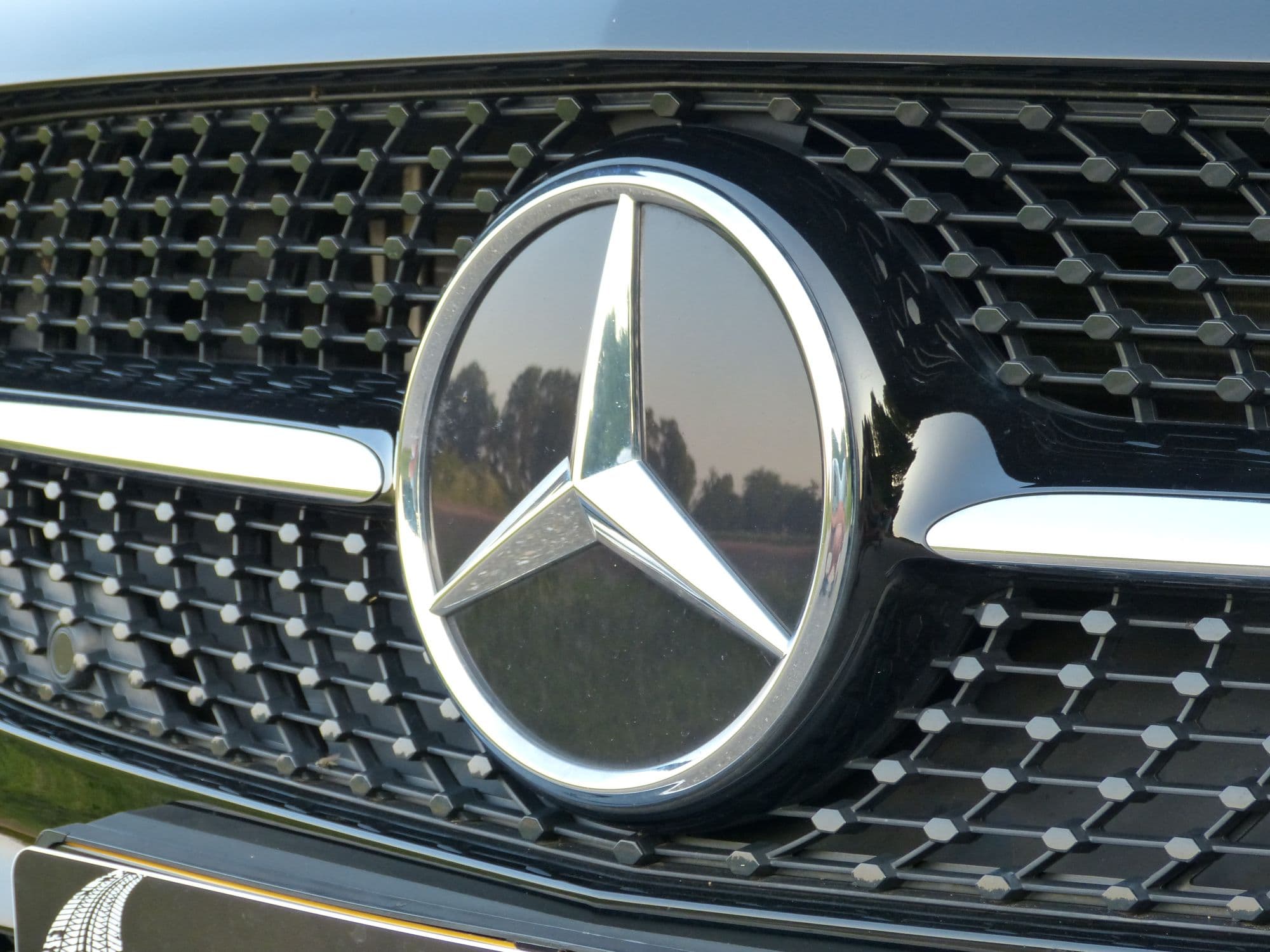 Mercedes-Benz A250e AMG pakket