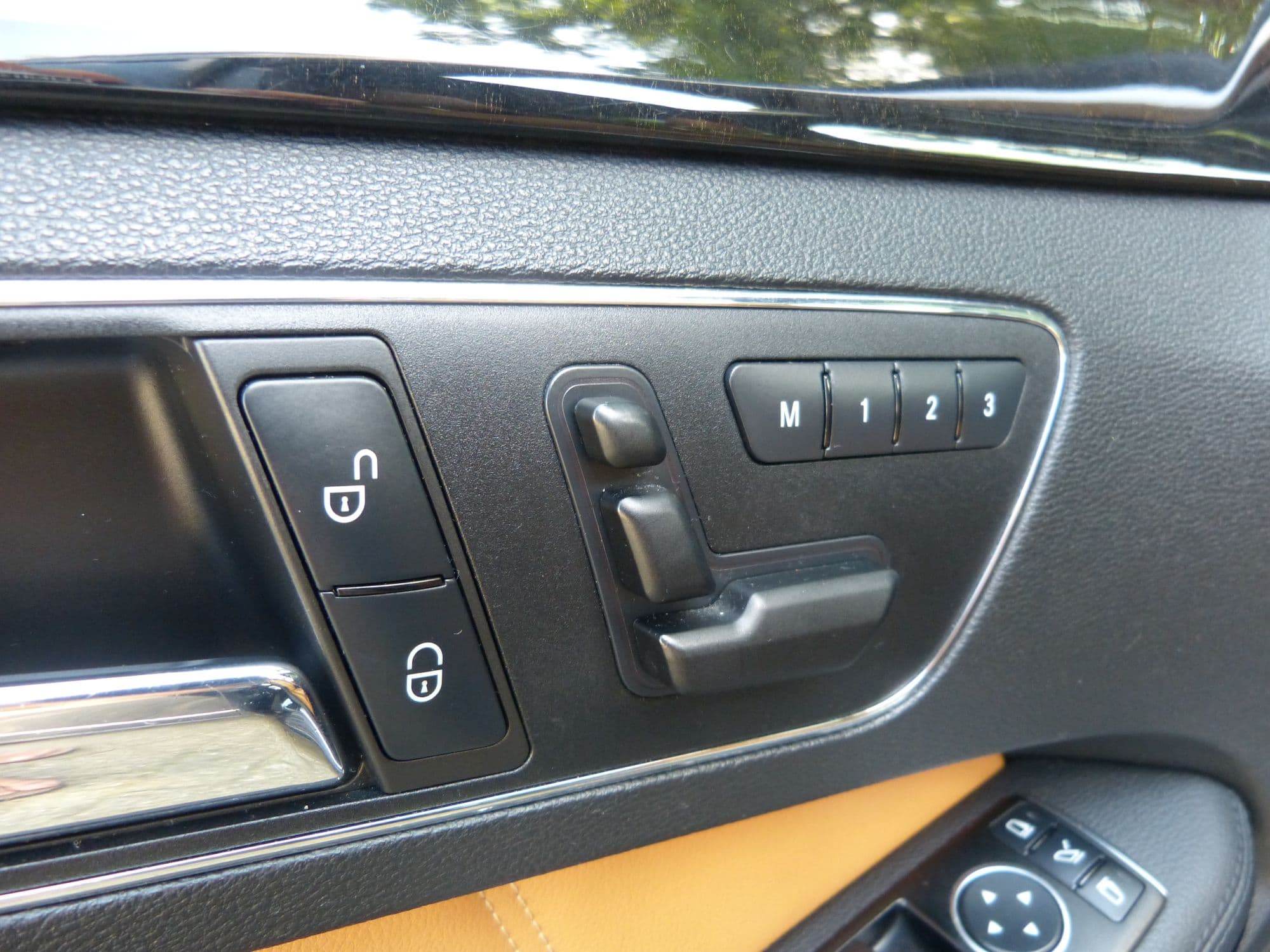 Mercedes-Benz E350 CGI AMG