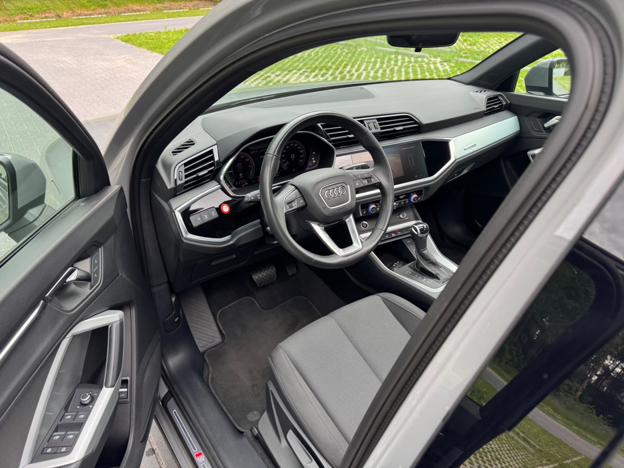 Audi Q3 45 TFSI e S-Line 